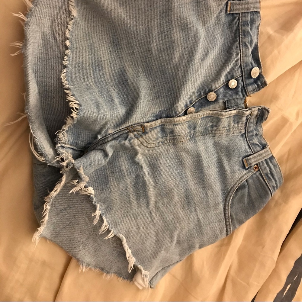 Levis vintage light blue shorts size small